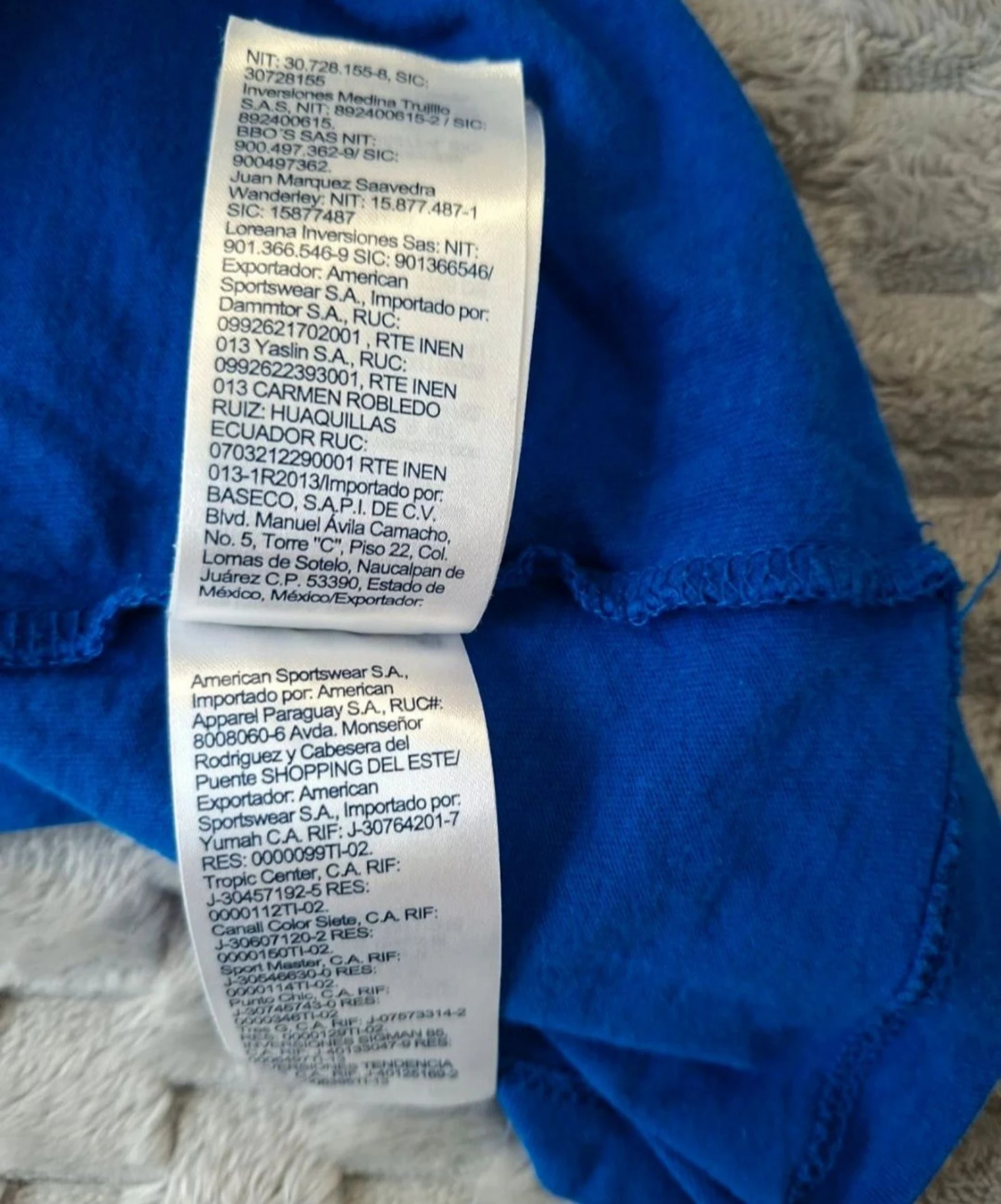 TOMMY HILFIGER Classic Blue Retro Y2K Style T-Shirt from the 2000s – photo 14